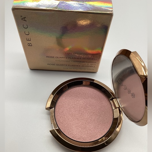 โค๏ธHOST PICKโค๏ธ Becca Light Chaser Highlighter in Rose Quartz Flash Seashell BNIB - Picture 12 of 16